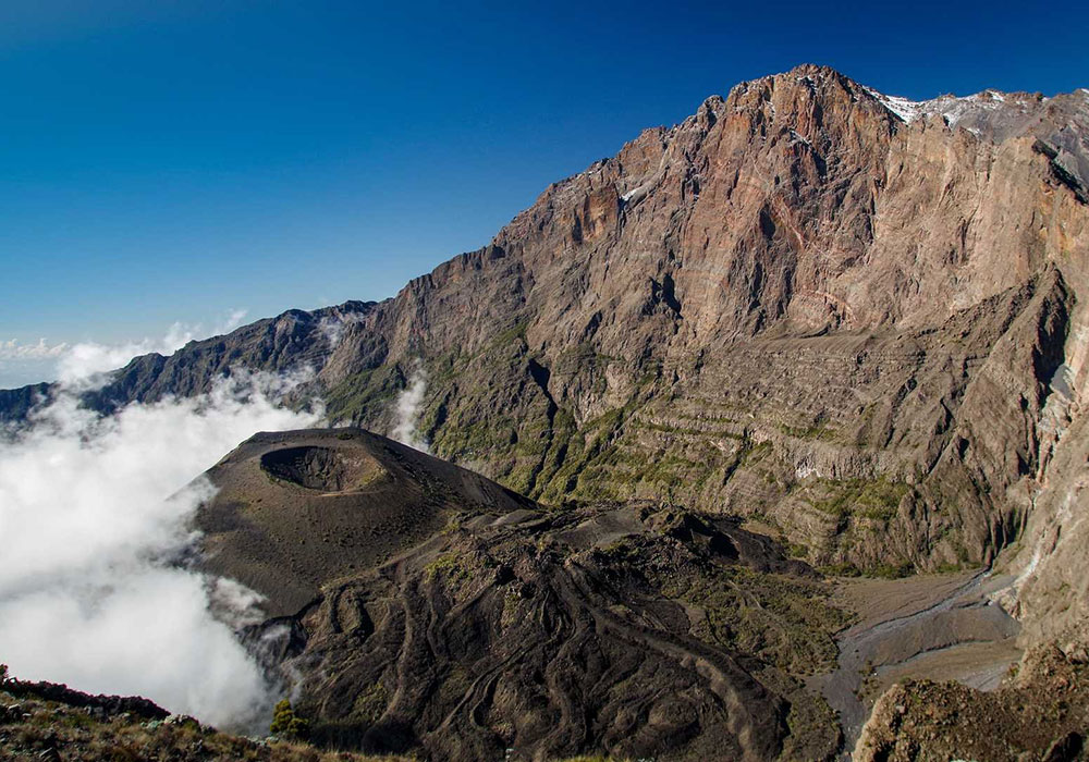 ajabu-adventures-mount-meru-1389