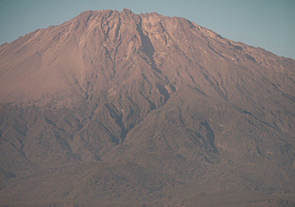 ajabu-adventures-mount-meru-unsplash