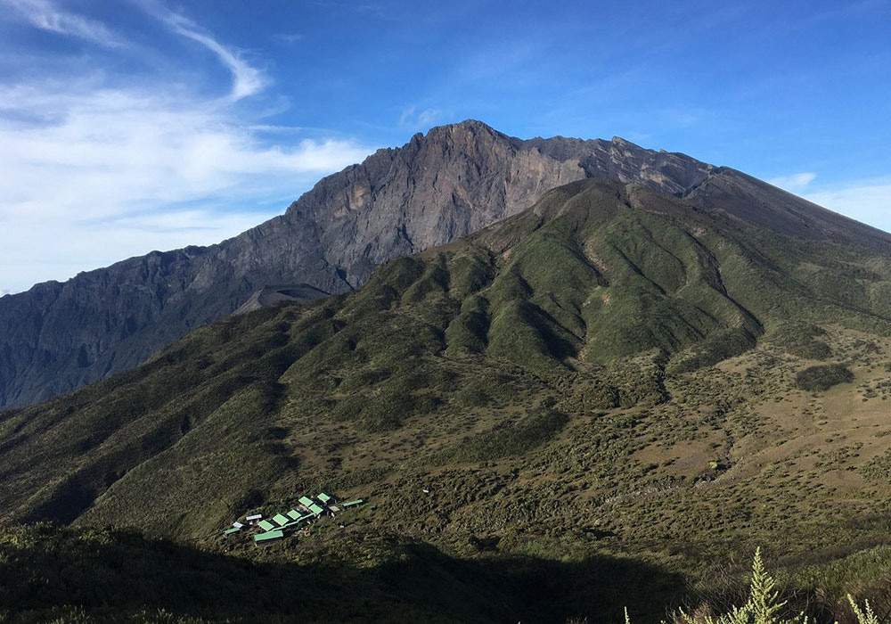 ajabu-adventures-mount-meru